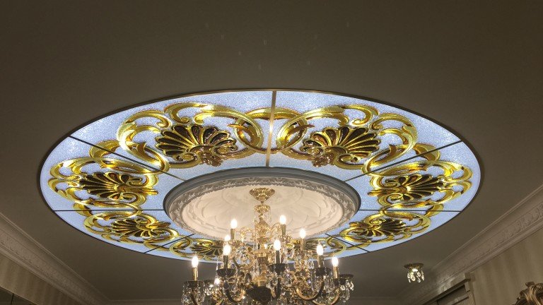 Потолок холл
