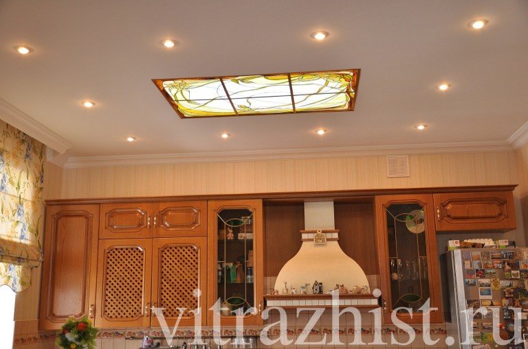 Витражи в частном доме
