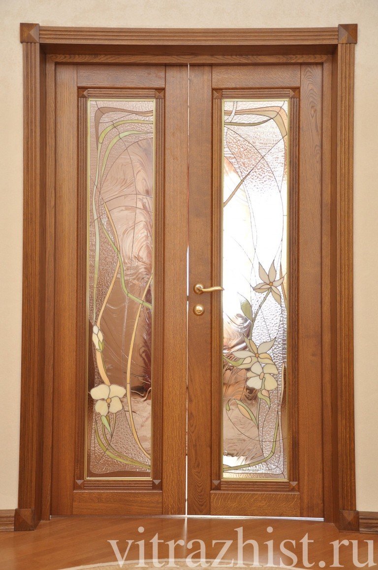 Дверь витраж
