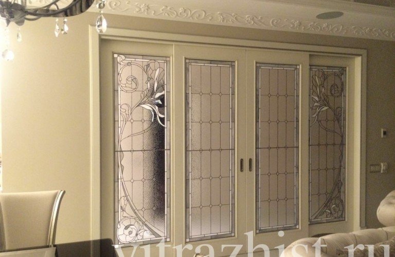 Витраж дверь. Техника Тиффани. Отличное решение для современного интерьера.
