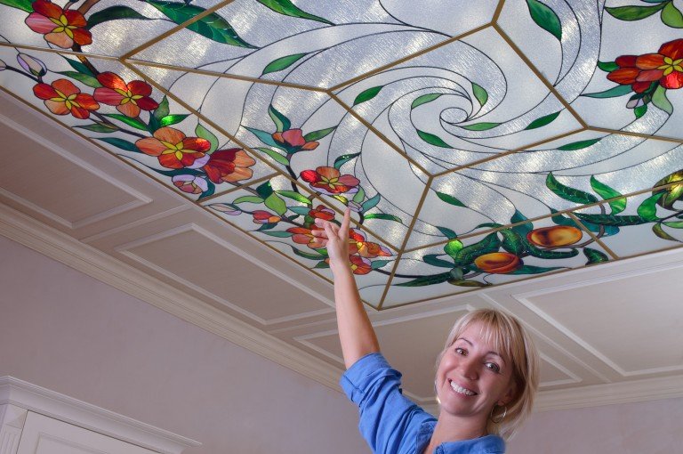 Витражный потолок. Освещение кухни. Витраж персики. г.Казань, пос. Званка 2022 год